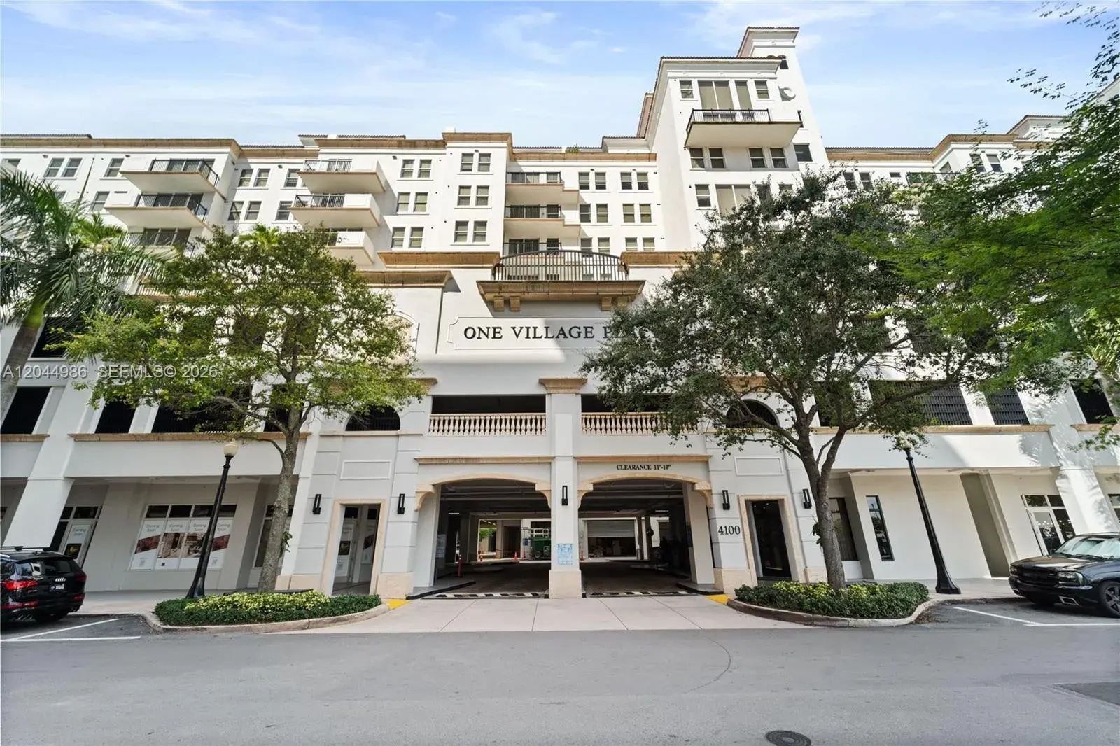 4100 Salzedo St # 518, Coral Gables FL 33146