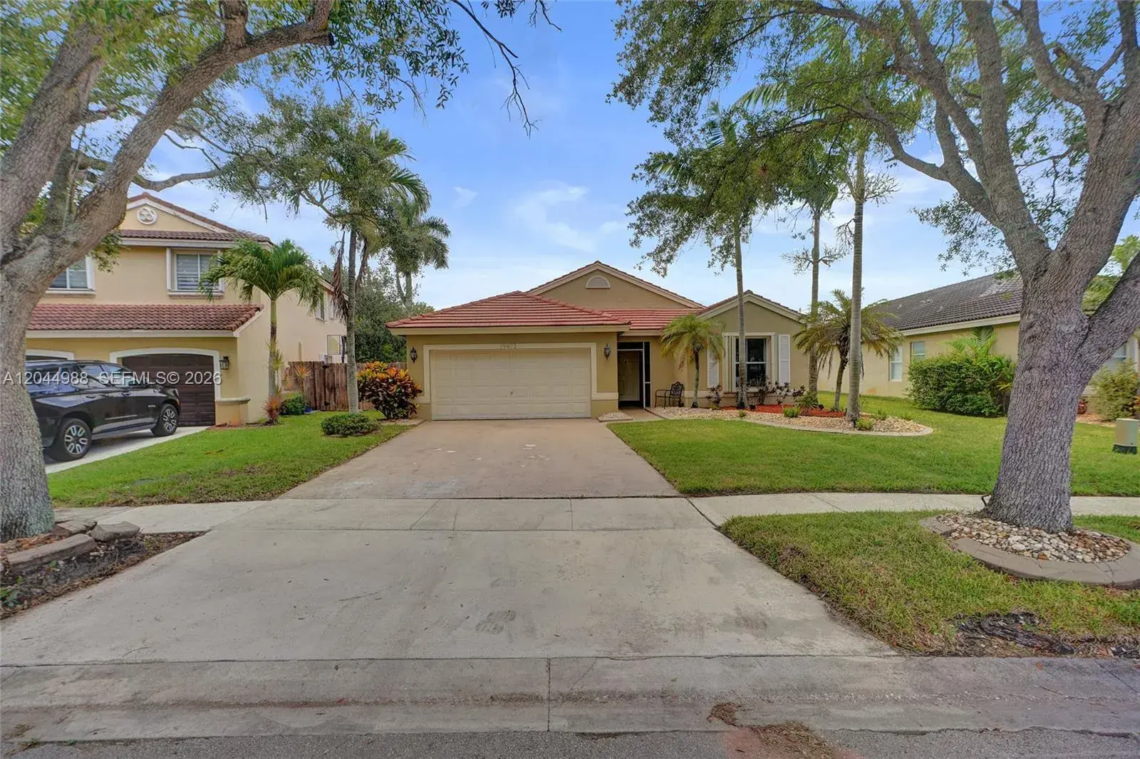 19473 NW 24th Pl, Pembroke Pines FL 33029