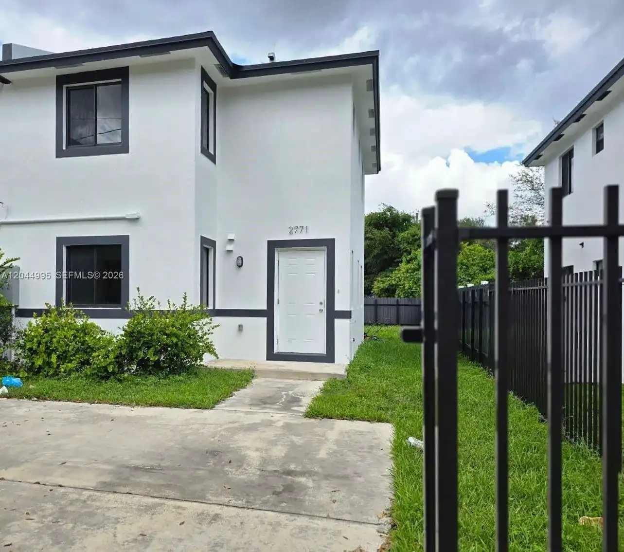 2771 NW 43rd Terrance # 2771, Miami FL 33142