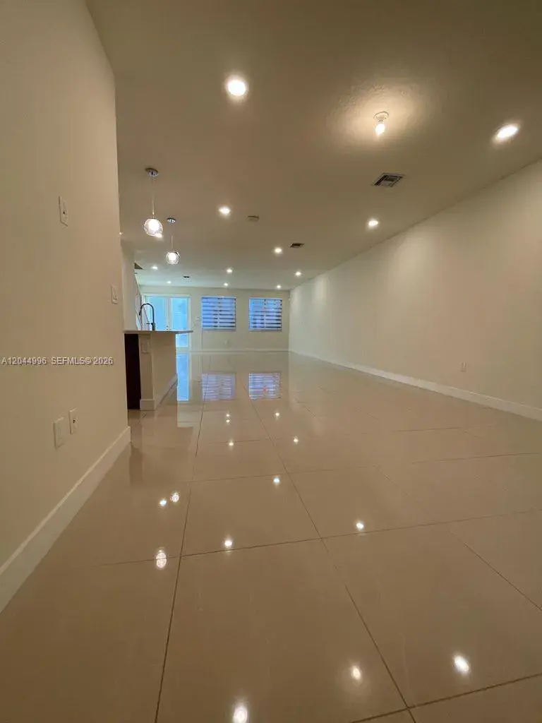 10317 NW 66th St # 10317, Doral FL 33178