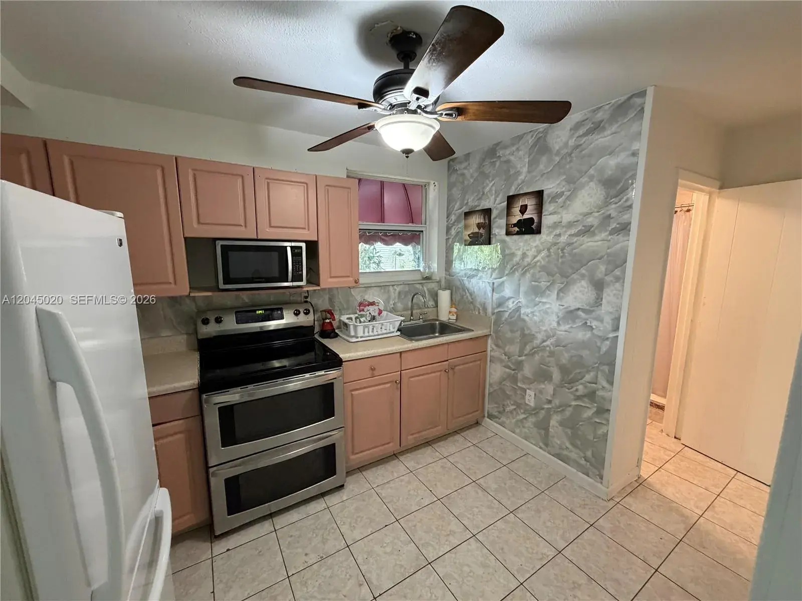 4935 SW 101st Ave # 1, Miami FL 33165
