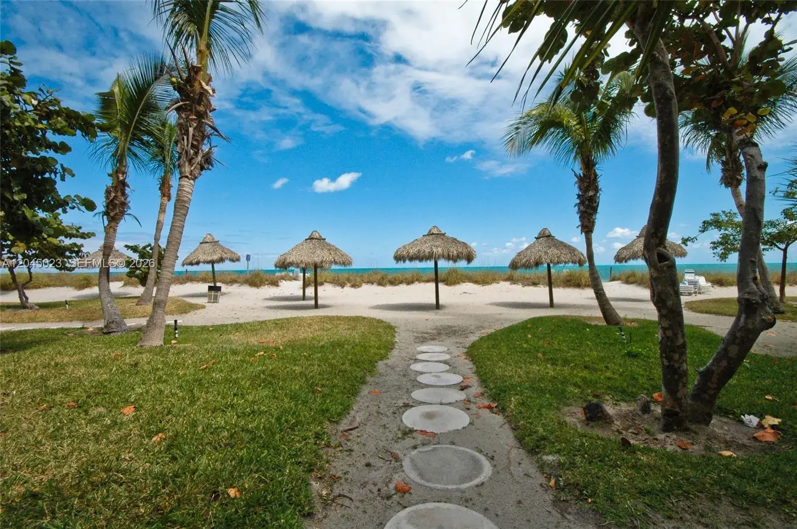 1121 Crandon Blvd # F804, Key Biscayne FL 33149