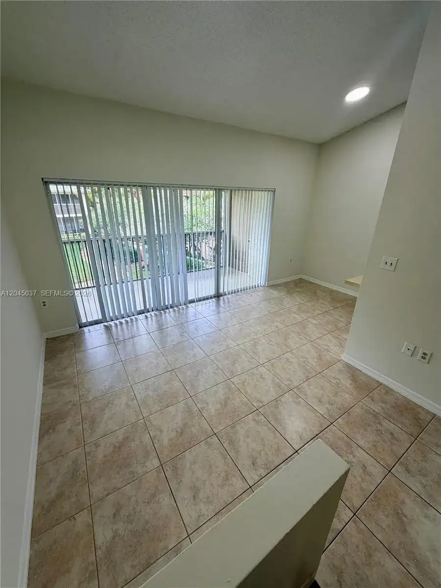 19216 Glenmoor Dr # 19216, West Palm Beach FL 33409 photo 5