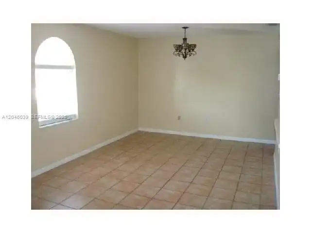 8851 NW 119th St # 6201, Hialeah Gardens FL 33018 photo 2