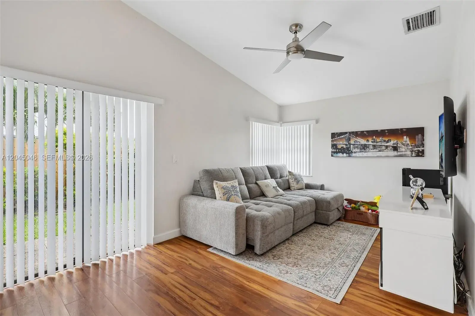 10411 NW 31st Ct, Sunrise FL 33351