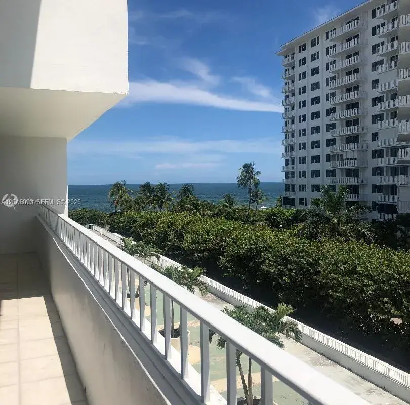 199 Ocean Lane Dr # 505, Key Biscayne FL 33149
