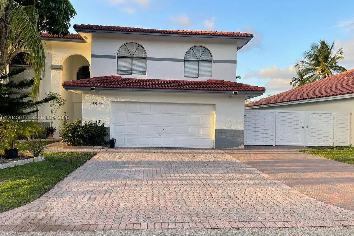 15975 SW 109th St # 1, Miami FL 33196