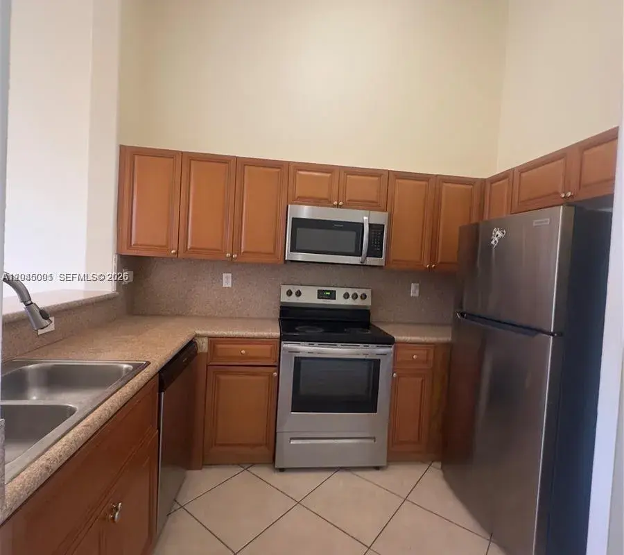 1660 SE 29th St # 109, Homestead FL 33035