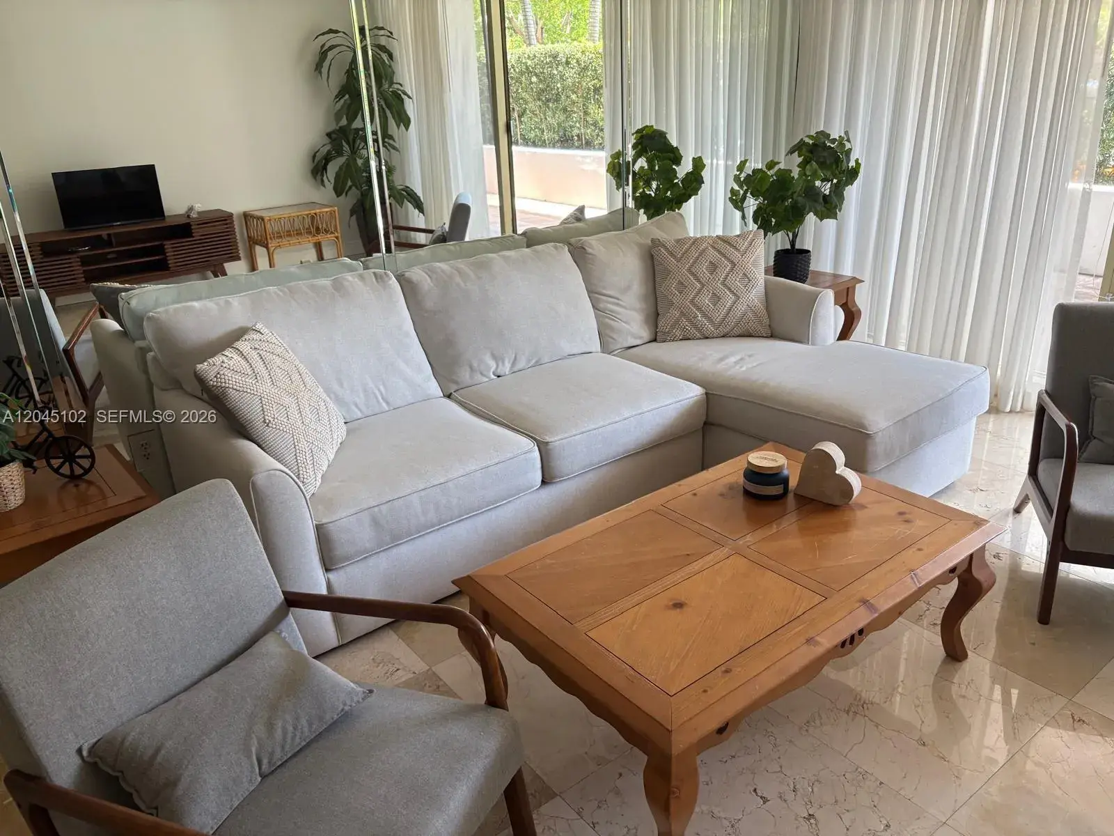 199 Ocean Lane Dr # 113, Key Biscayne FL 33149