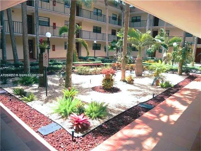 10845 SW 112th Ave # 211, Miami FL 33176