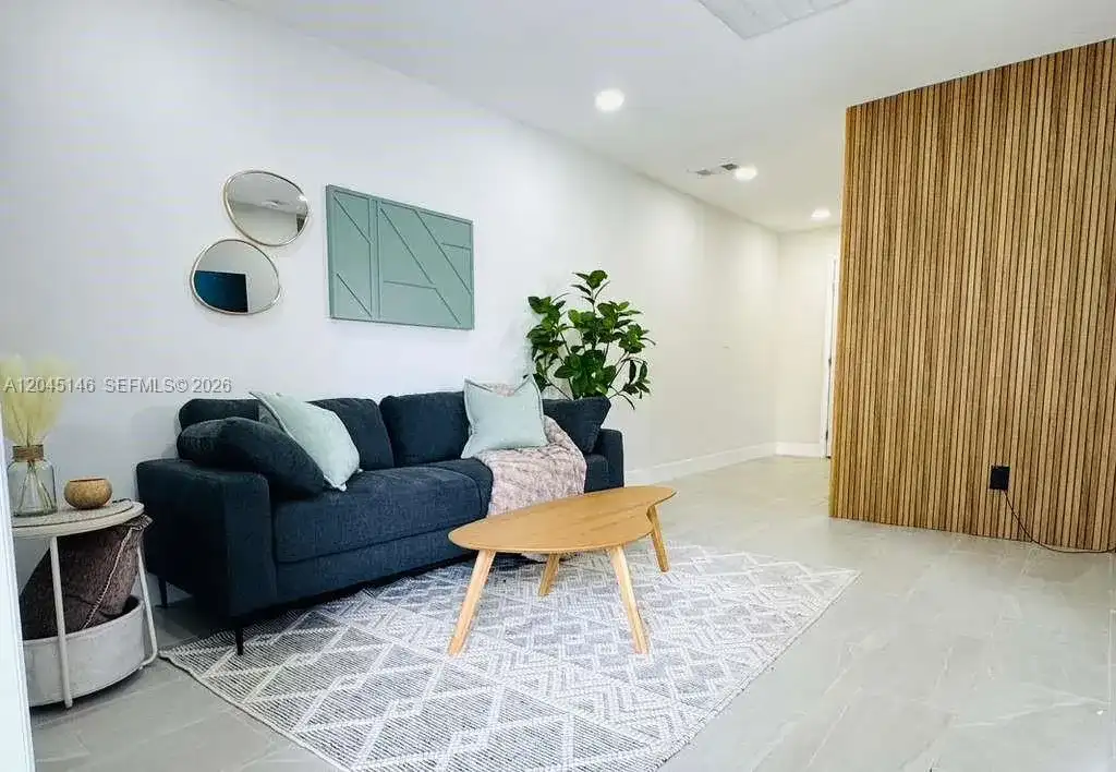 4708 SW 33rd Ave # 4708, Dania Beach FL 33312