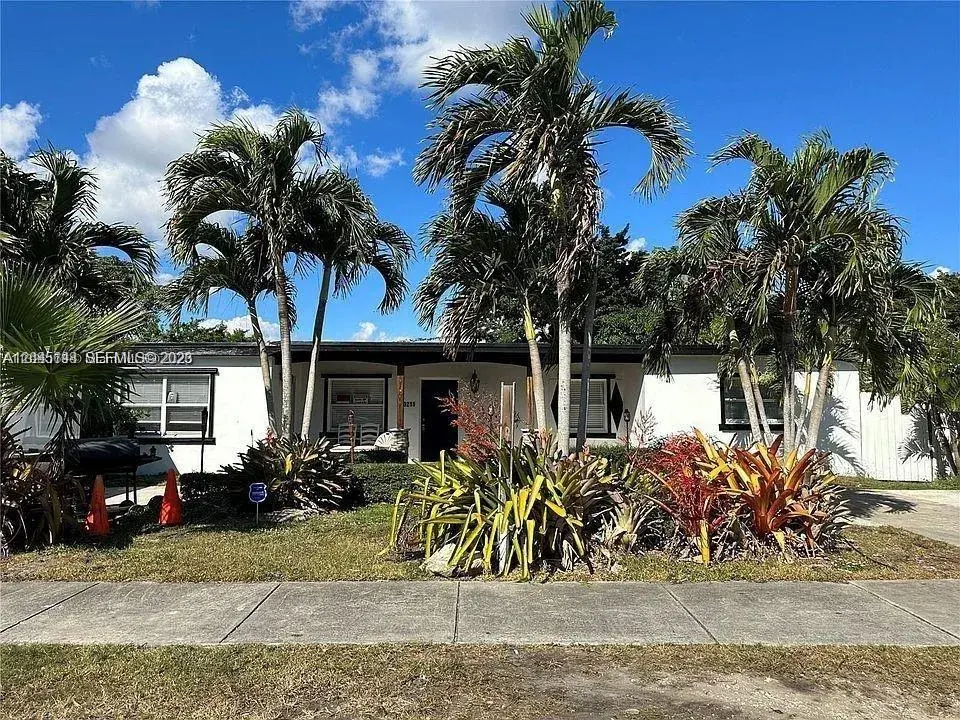 10215 SW 171st St, Miami FL 33157