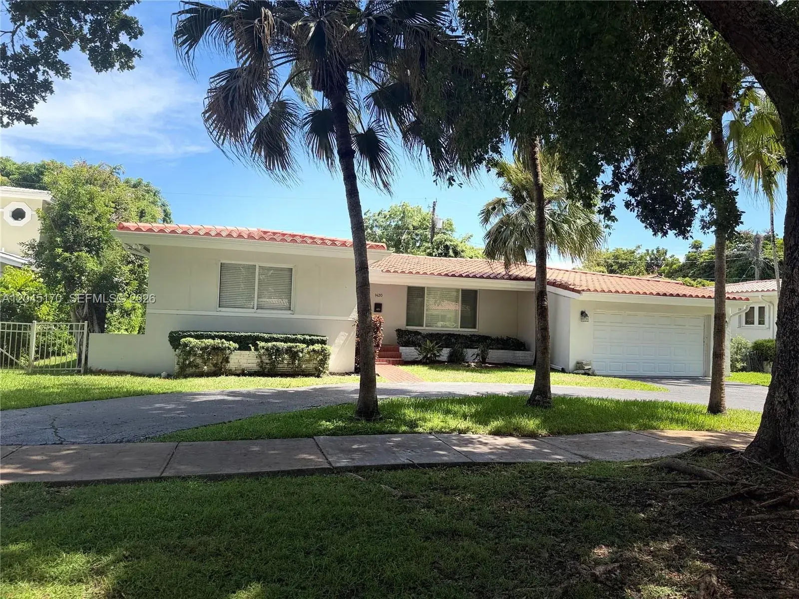 1420 Baracoa Ave, Coral Gables FL 33146