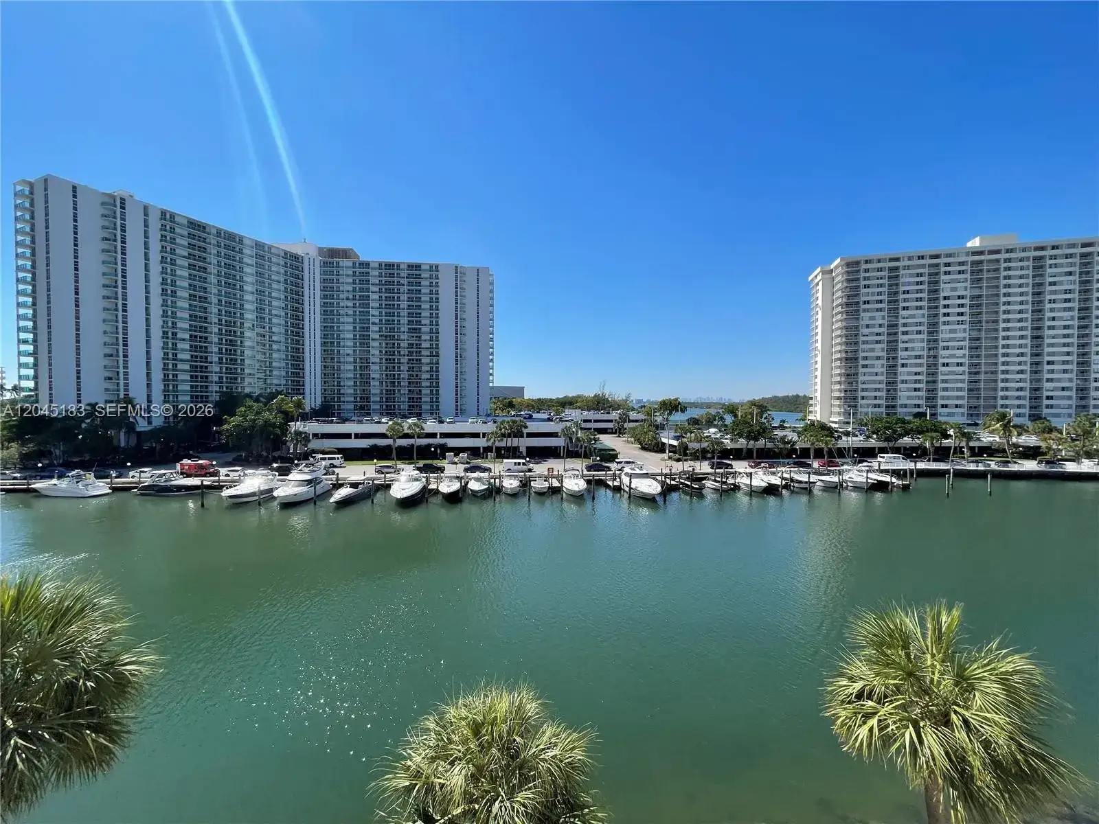 220 Kings Point Dr # 502, Sunny Isles Beach FL 33160