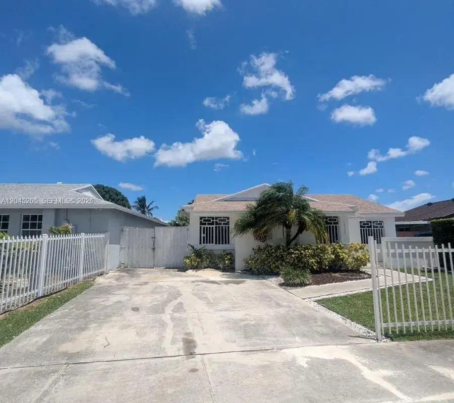 12335 SW 193rd St # 12335, Miami FL 33177