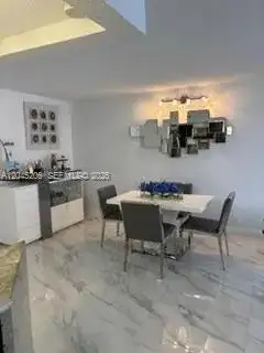 9686 Fontainebleau Blvd # 504, Miami FL 33172 photo 5
