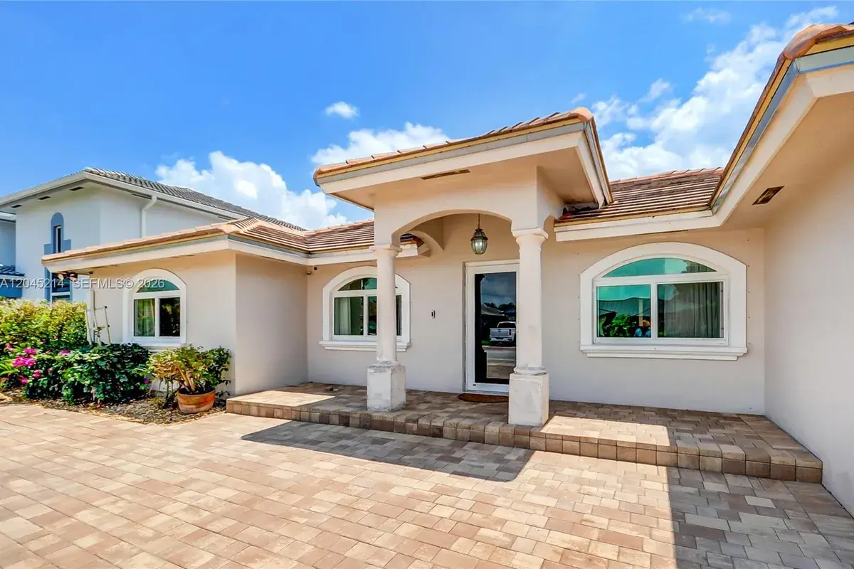 14368 SW 165th St, Miami FL 33177