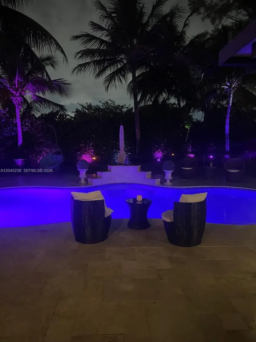 12520 Griffing Blvd, North Miami FL 33161