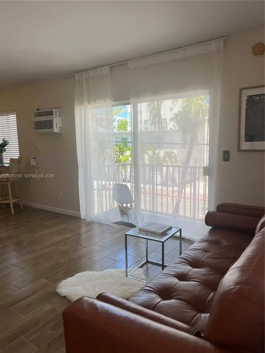 7720 Harding Ave # 8, Miami Beach FL 33141 photo 4