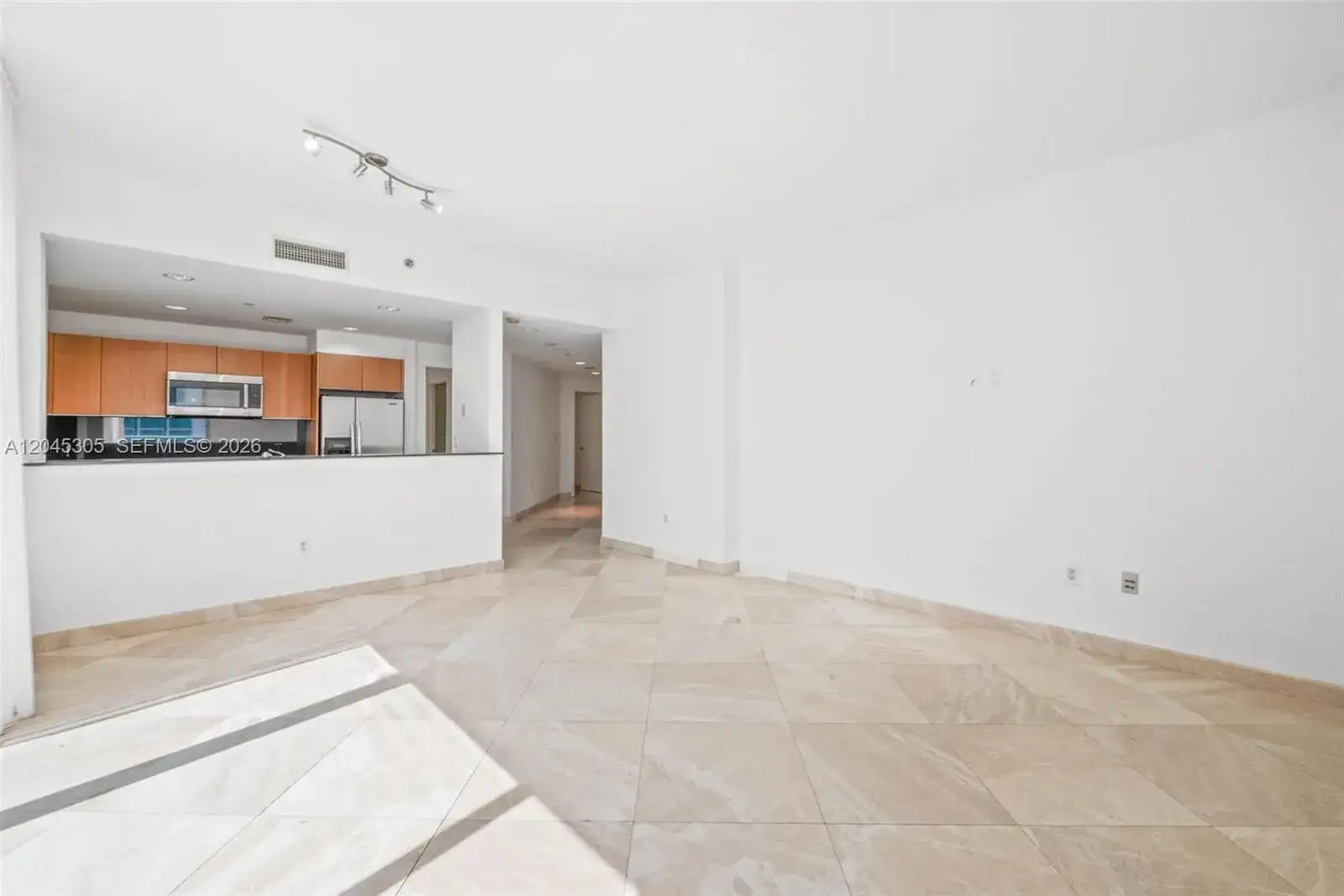 1050 Brickell Ave # 3314, Miami FL 33131 photo 3