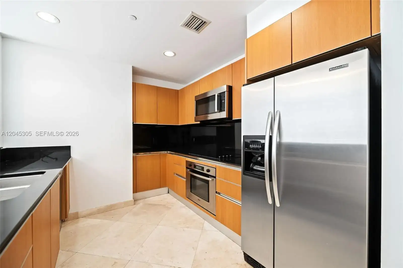1050 Brickell Ave # 3314, Miami FL 33131 photo 5