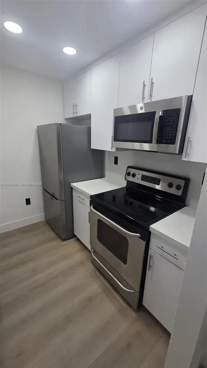 7125 NW 186th St # B201, Hialeah FL 33015 photo 2