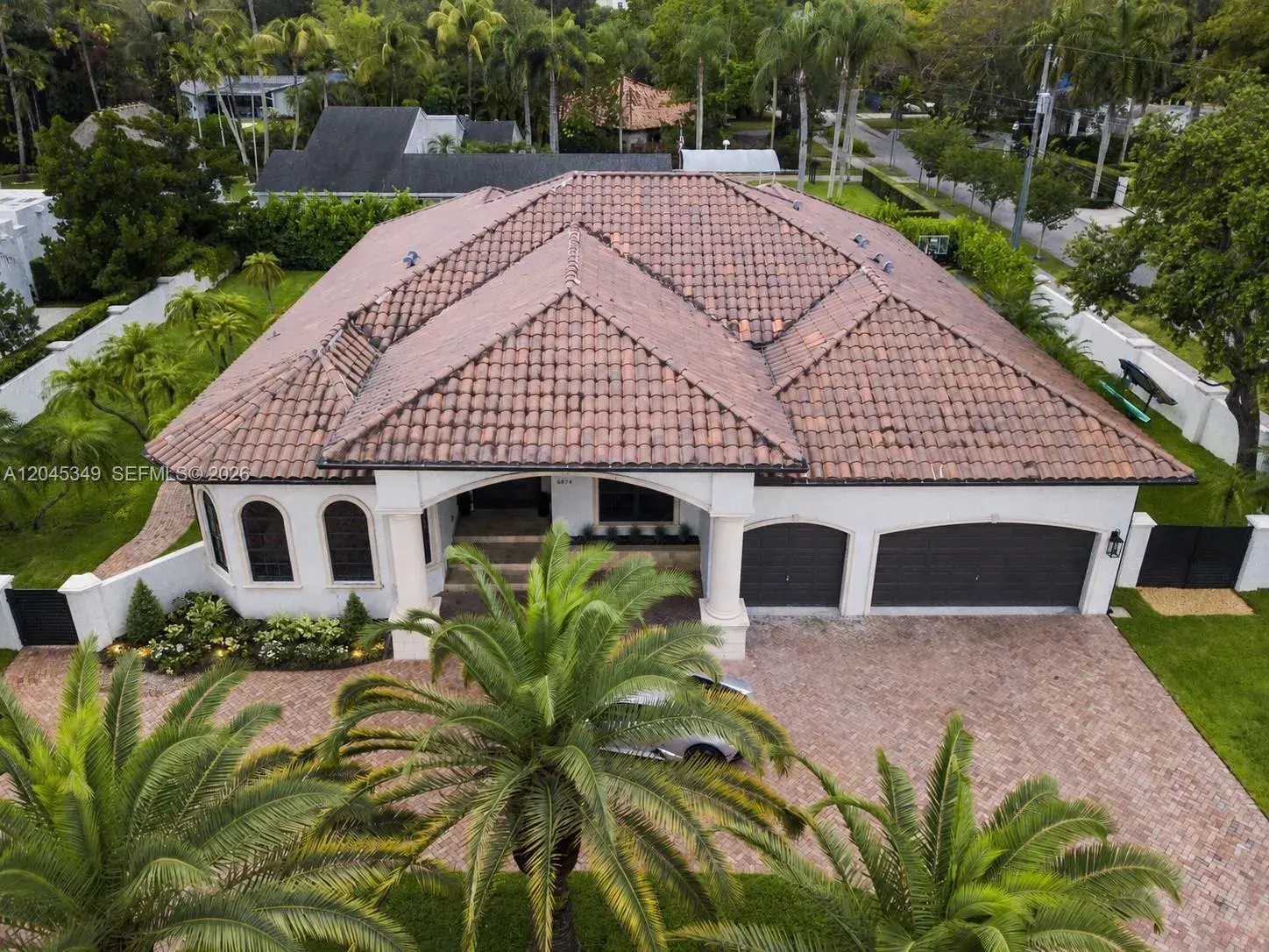 6874 SW 57th Ter, Miami FL 33143