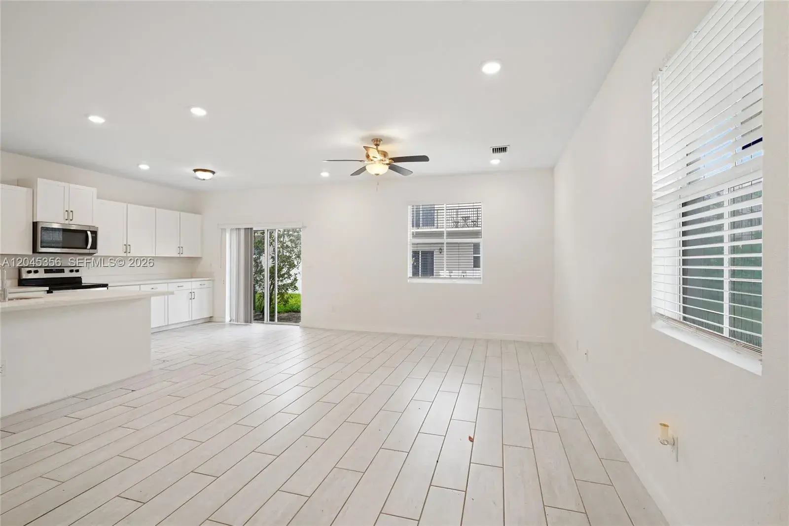 763 SE 17th St, Homestead FL 33034