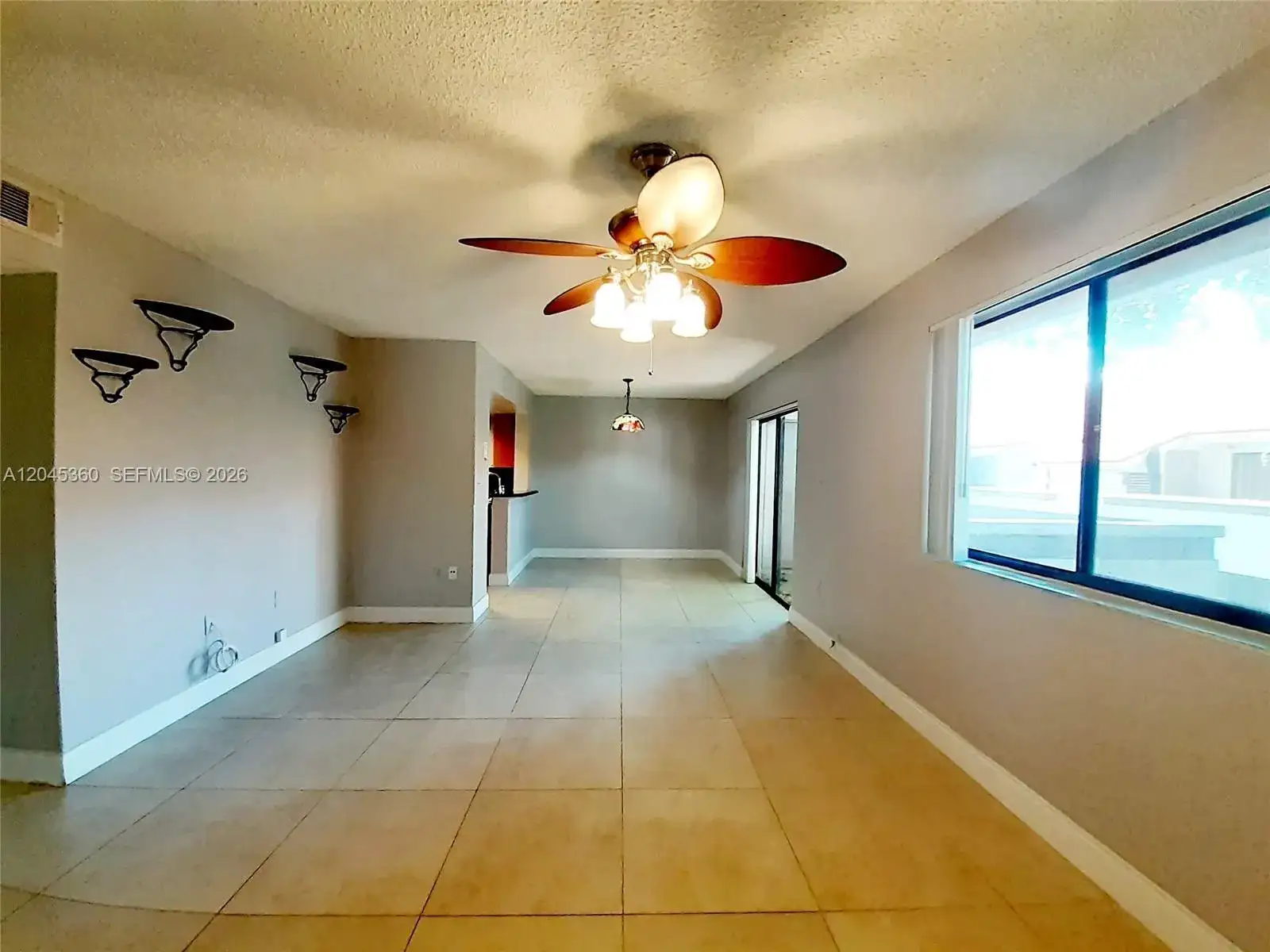 8407 Coral Lake Mnr # 8407, Coral Springs FL 33065 photo 5