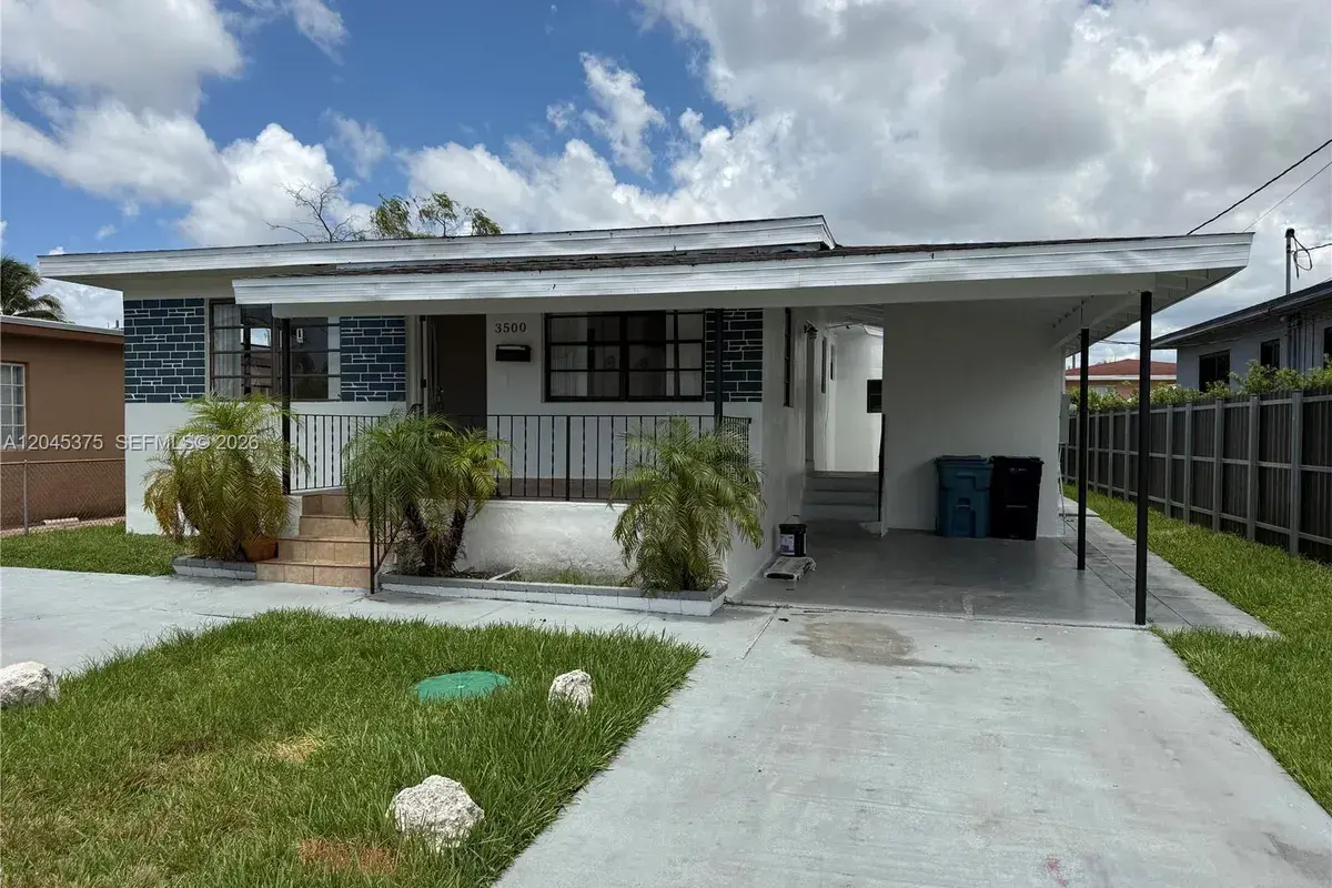 3500 SW 87th Pl # 3500, Miami FL 33165