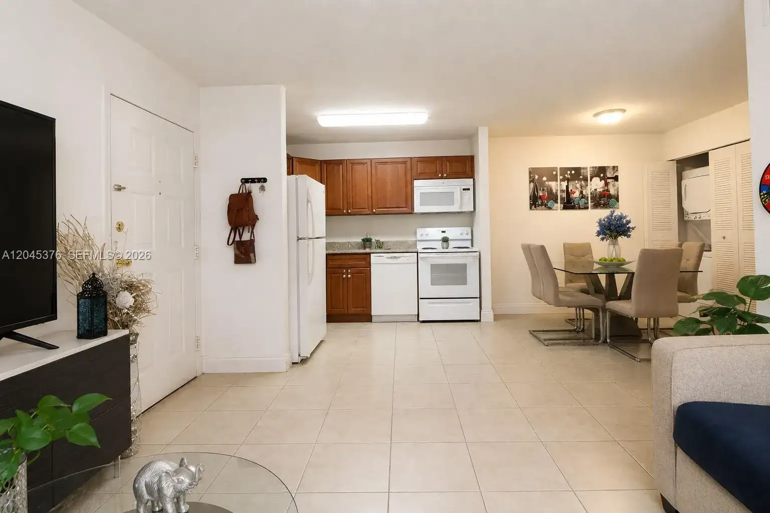 7090 NW 179th St # 108, Hialeah FL 33015 photo 3