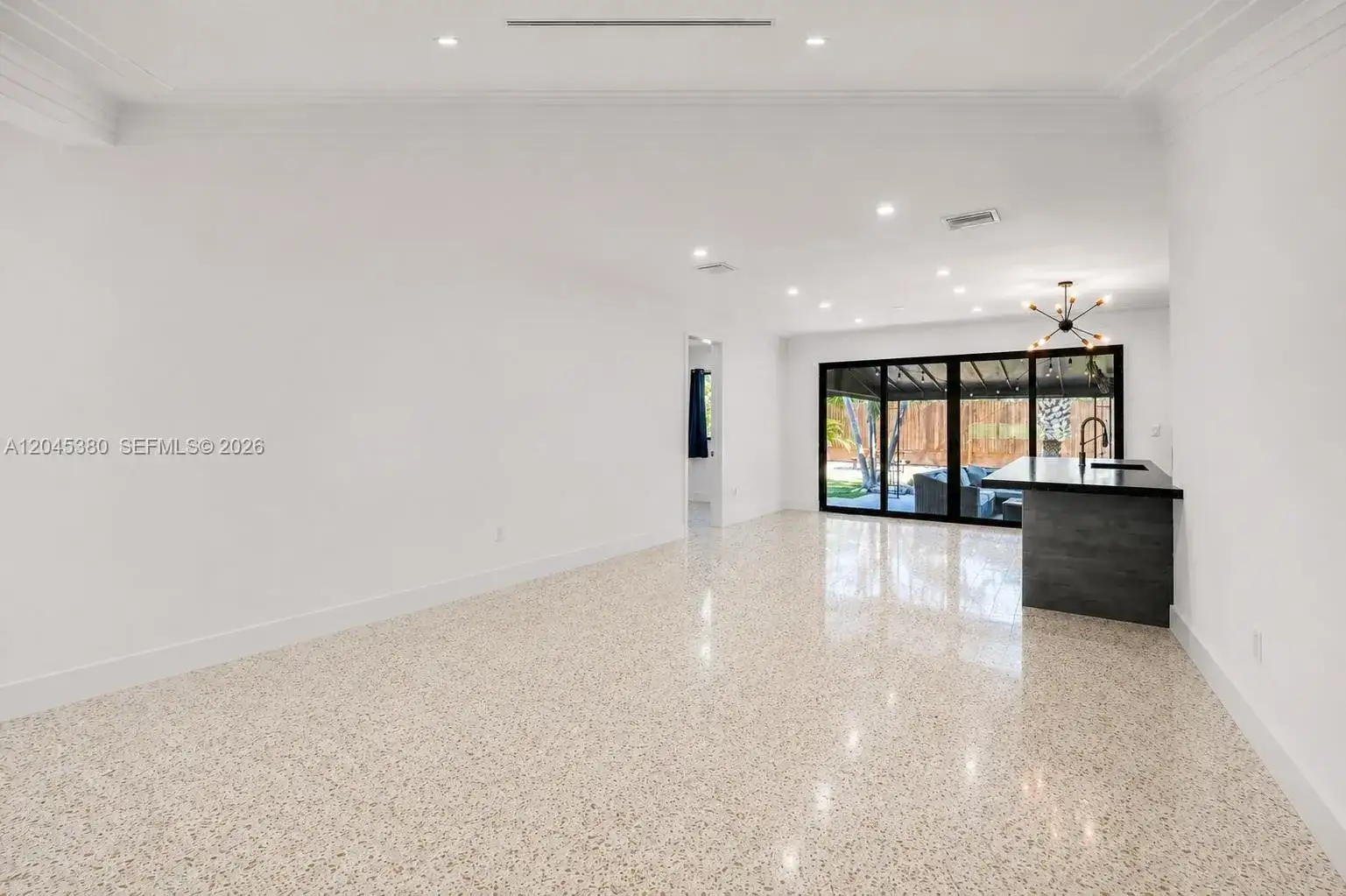 365 Fairway Dr, Miami Beach FL 33141 photo 4