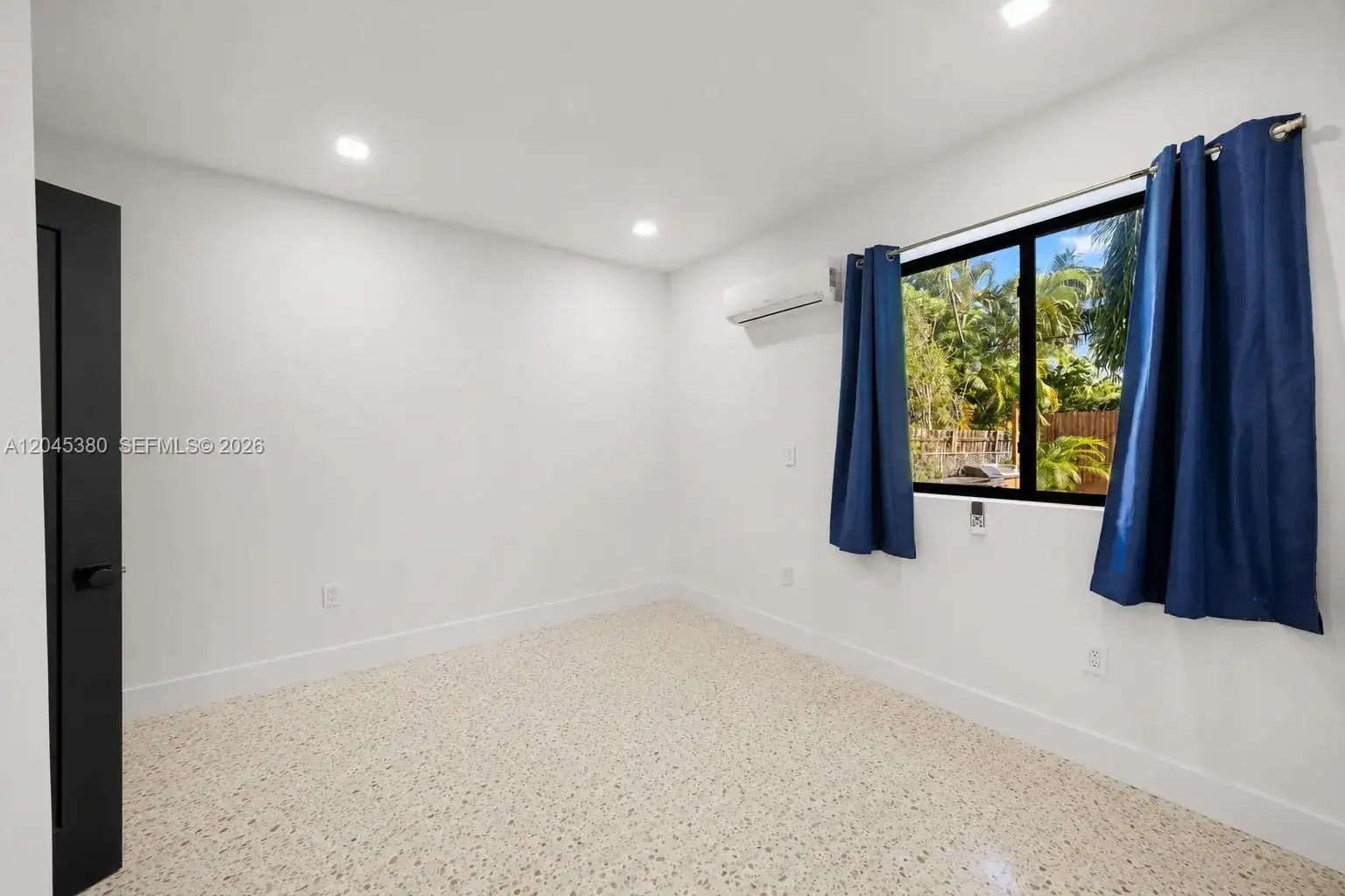 365 Fairway Dr, Miami Beach FL 33141 photo 5