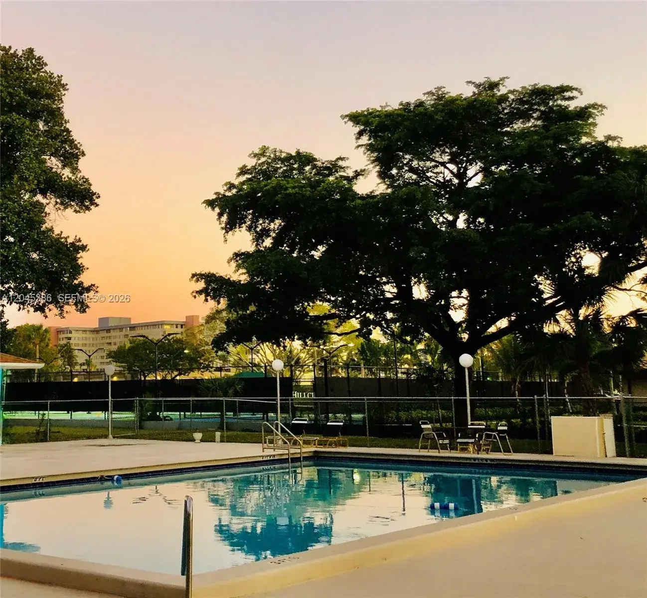 919 Hillcrest Dr # 302, Hollywood FL 33021