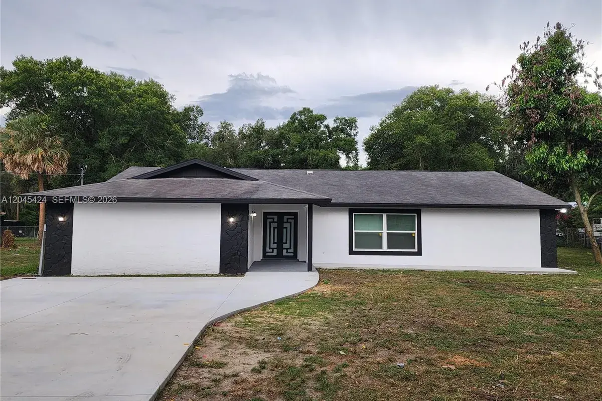 3133 Washigton Road, Brandon FL 33594