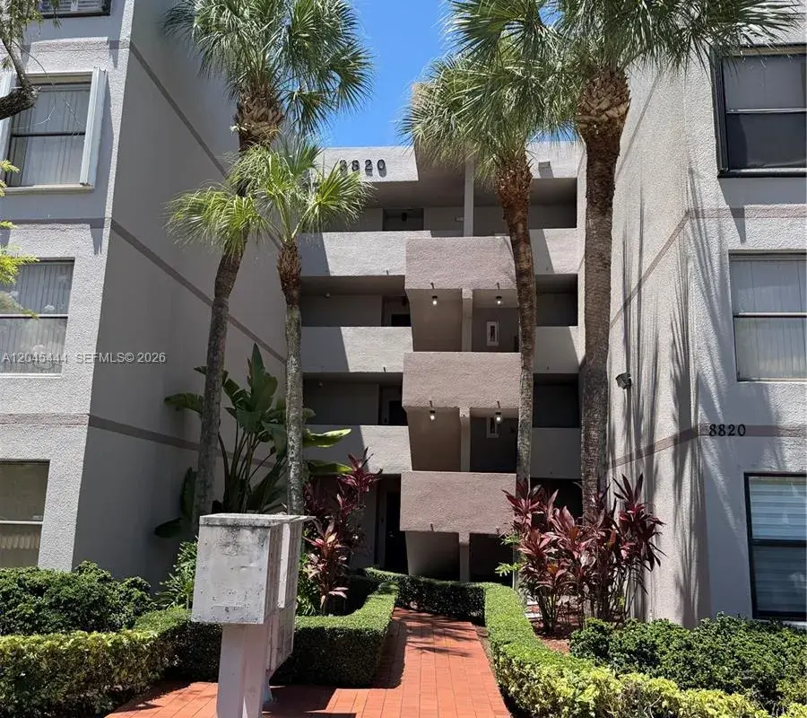 8820 SW 132nd Pl, Miami FL 33186