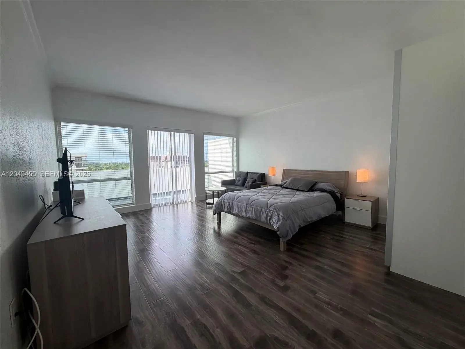 700 Biltmore Way # 1216, Coral Gables FL 33134