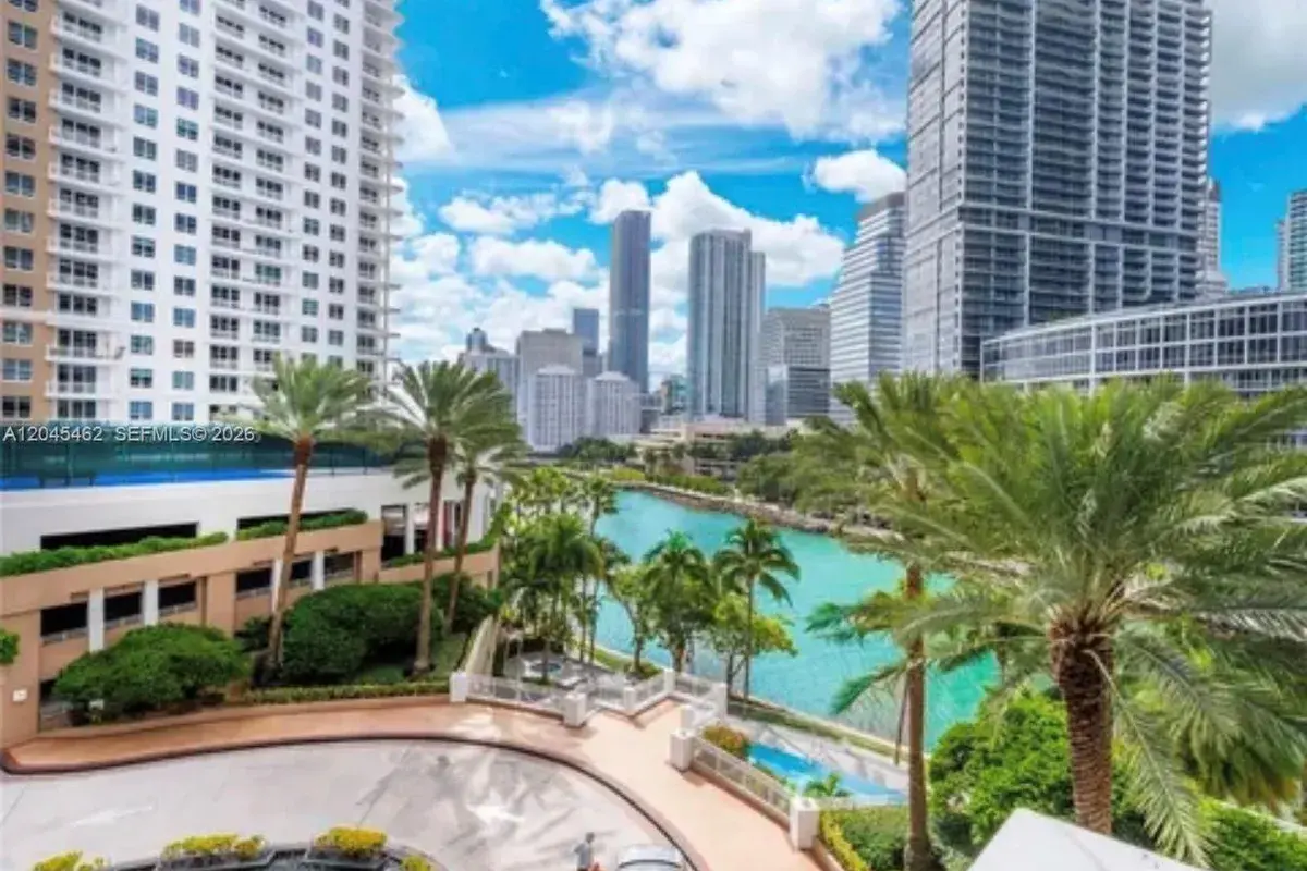 901 Brickell Key Blvd # 702, Miami FL 33131