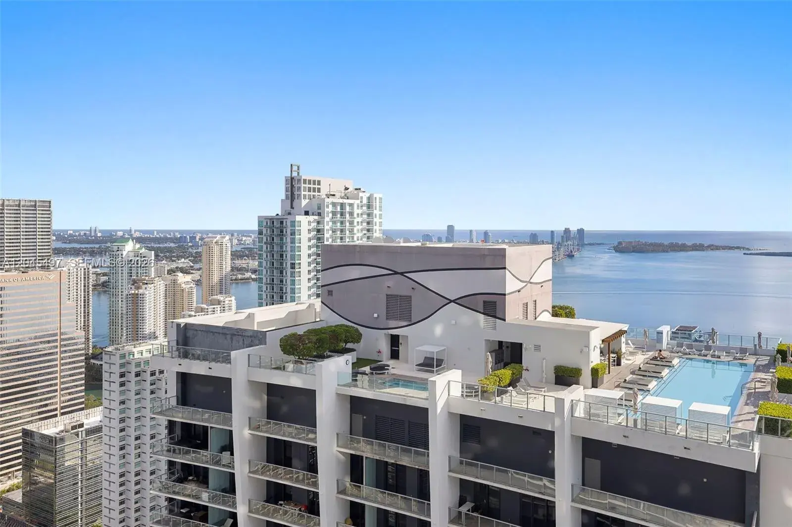 1000 Brickell Plz, Miami FL 33131