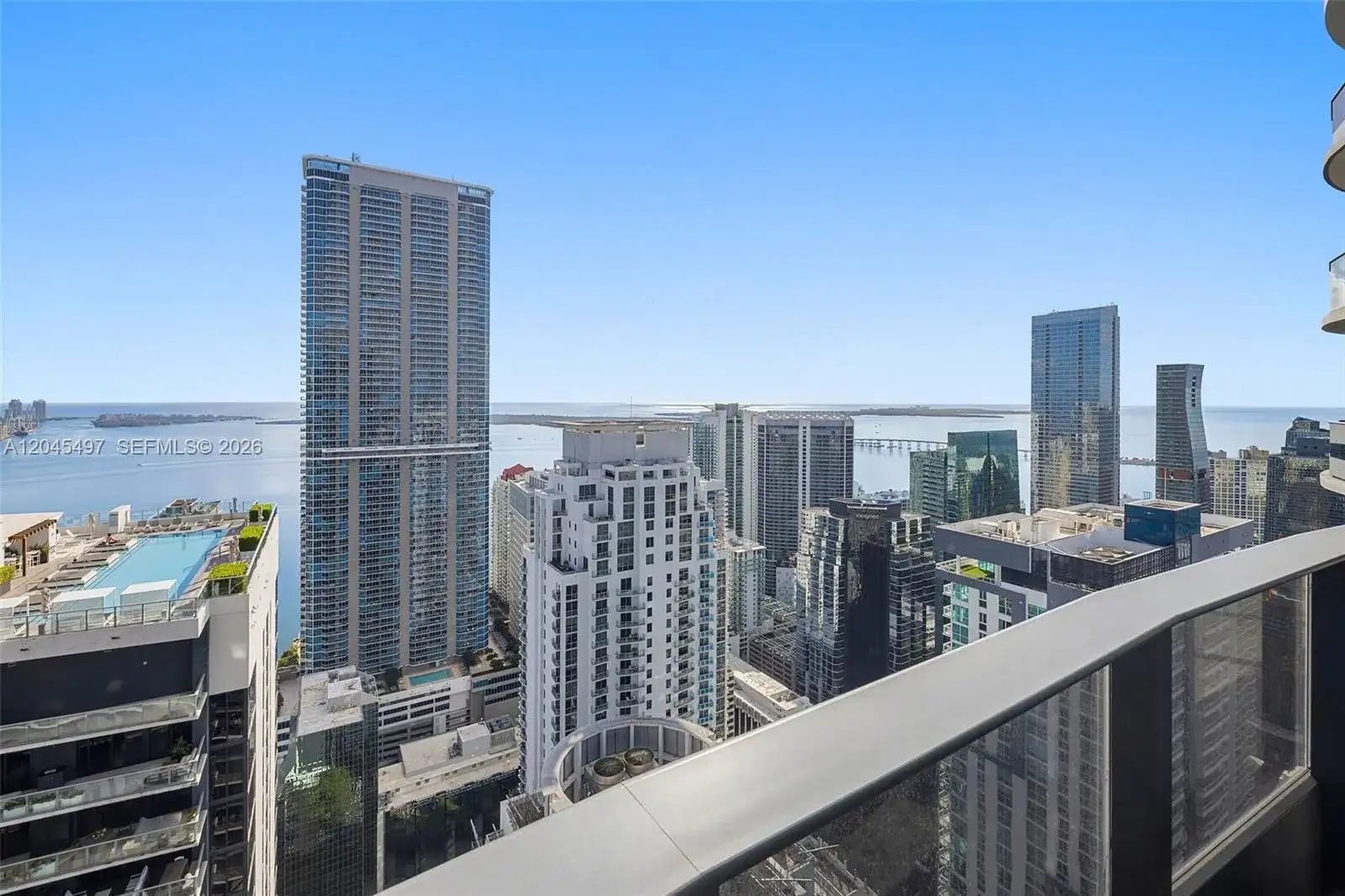 1000 Brickell Plz, Miami FL 33131 photo 4