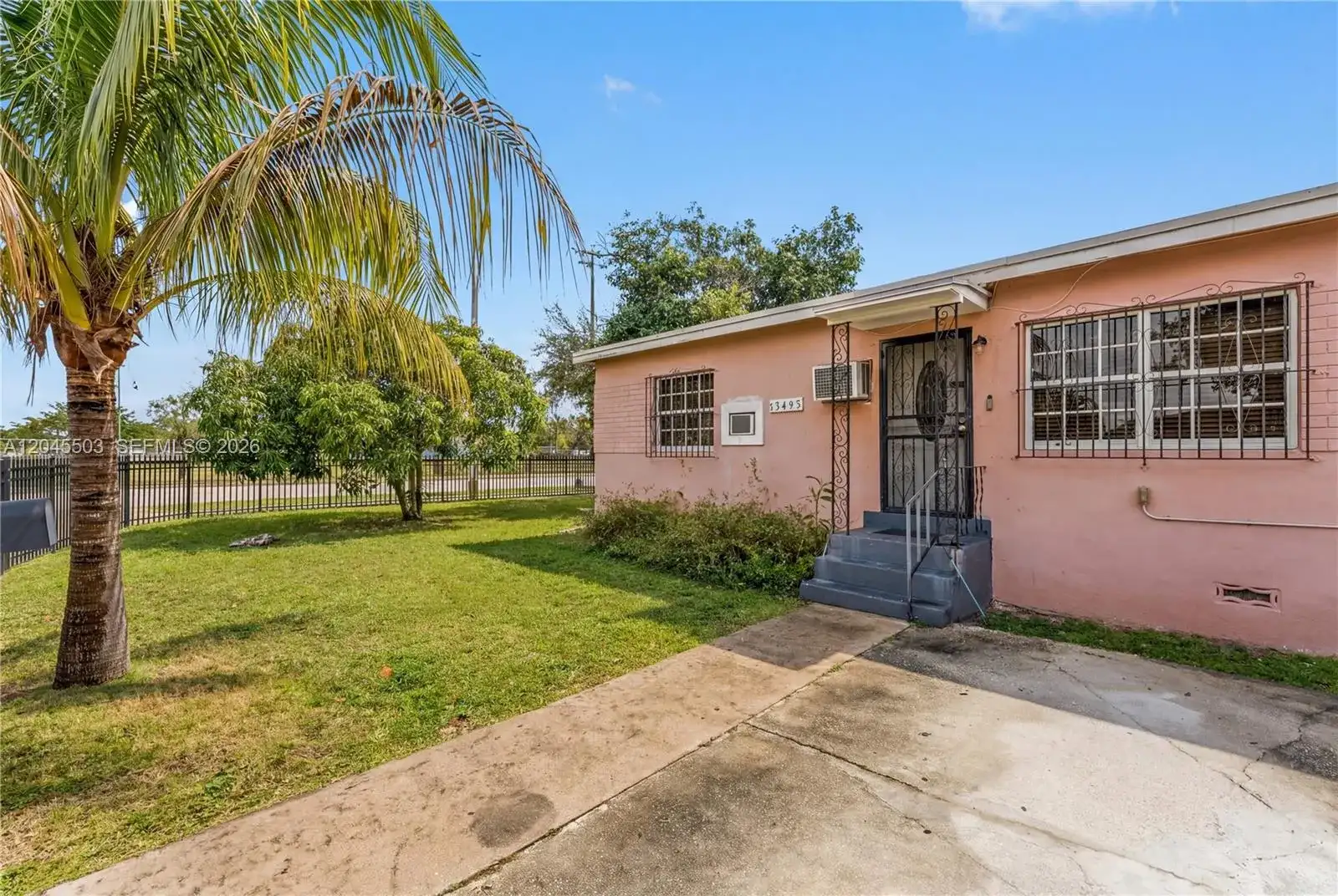 13495 NW 8th Ave # 13495, North Miami FL 33168 photo 3