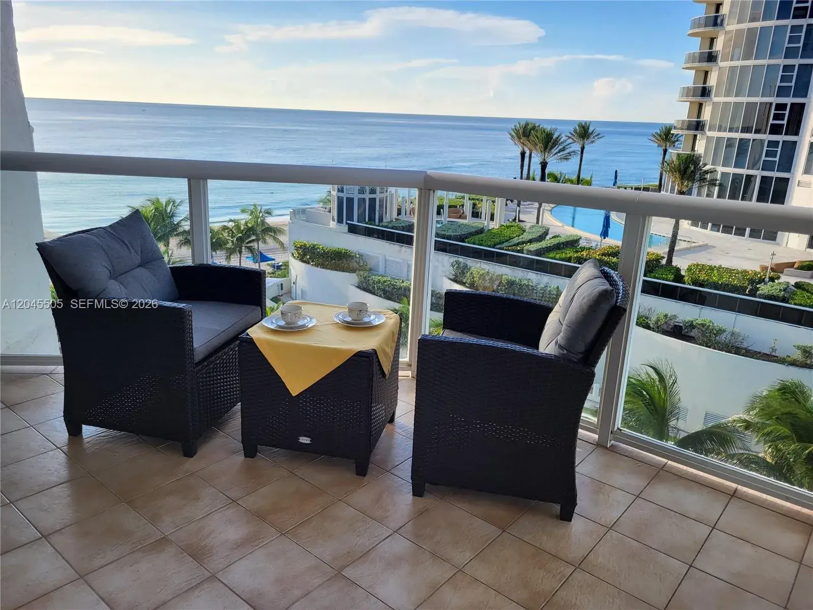 17275 Collins Ave # 804, Sunny Isles Beach FL 33160