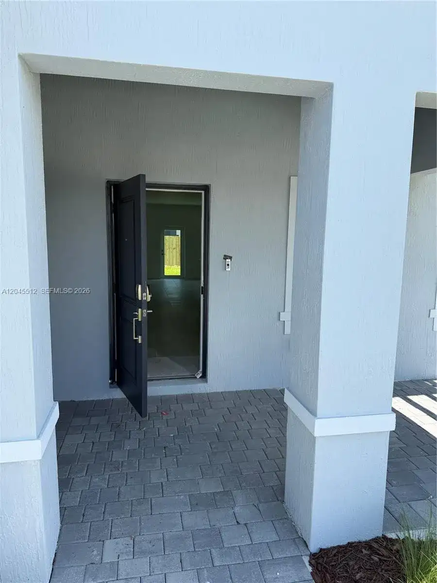 19678 sw 338 terrace, Homestead FL 33034 photo 2