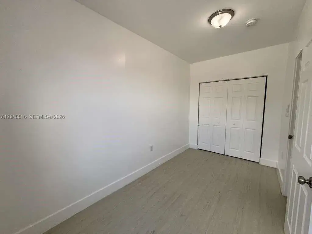 1051 NW 2nd St # 10, Miami FL 33128