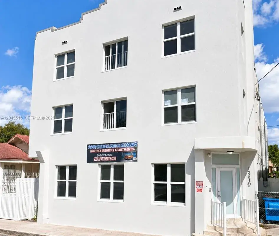 1051 NW 2nd St # 10, Miami FL 33128