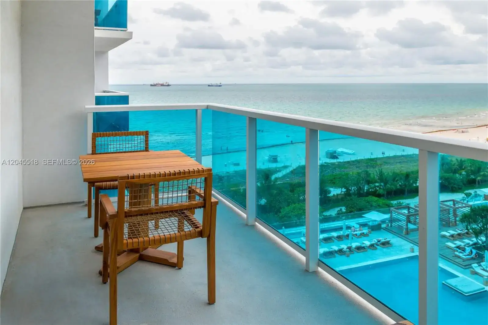 102 24th St # 1110, Miami Beach FL 33139 photo 5