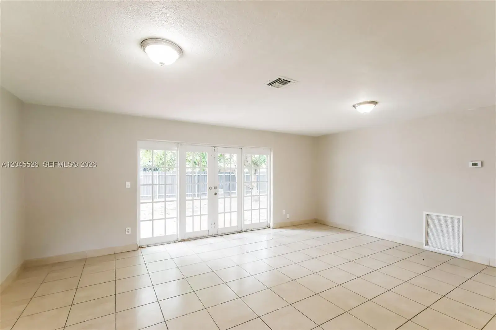 4115 NW 185th St, Miami Gardens FL 33055