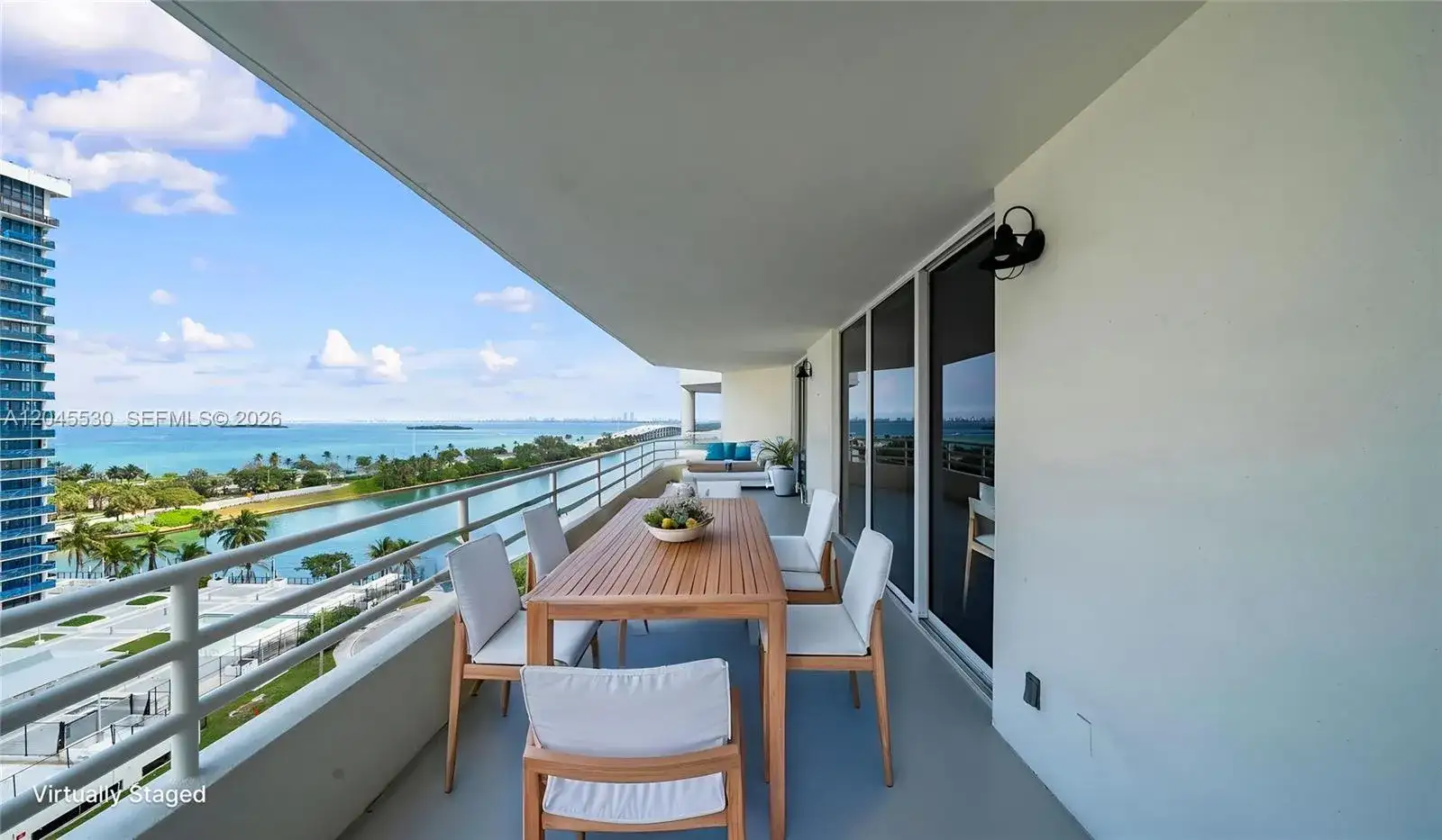 555 NE 34th St # 2704, Miami FL 33137 photo 4