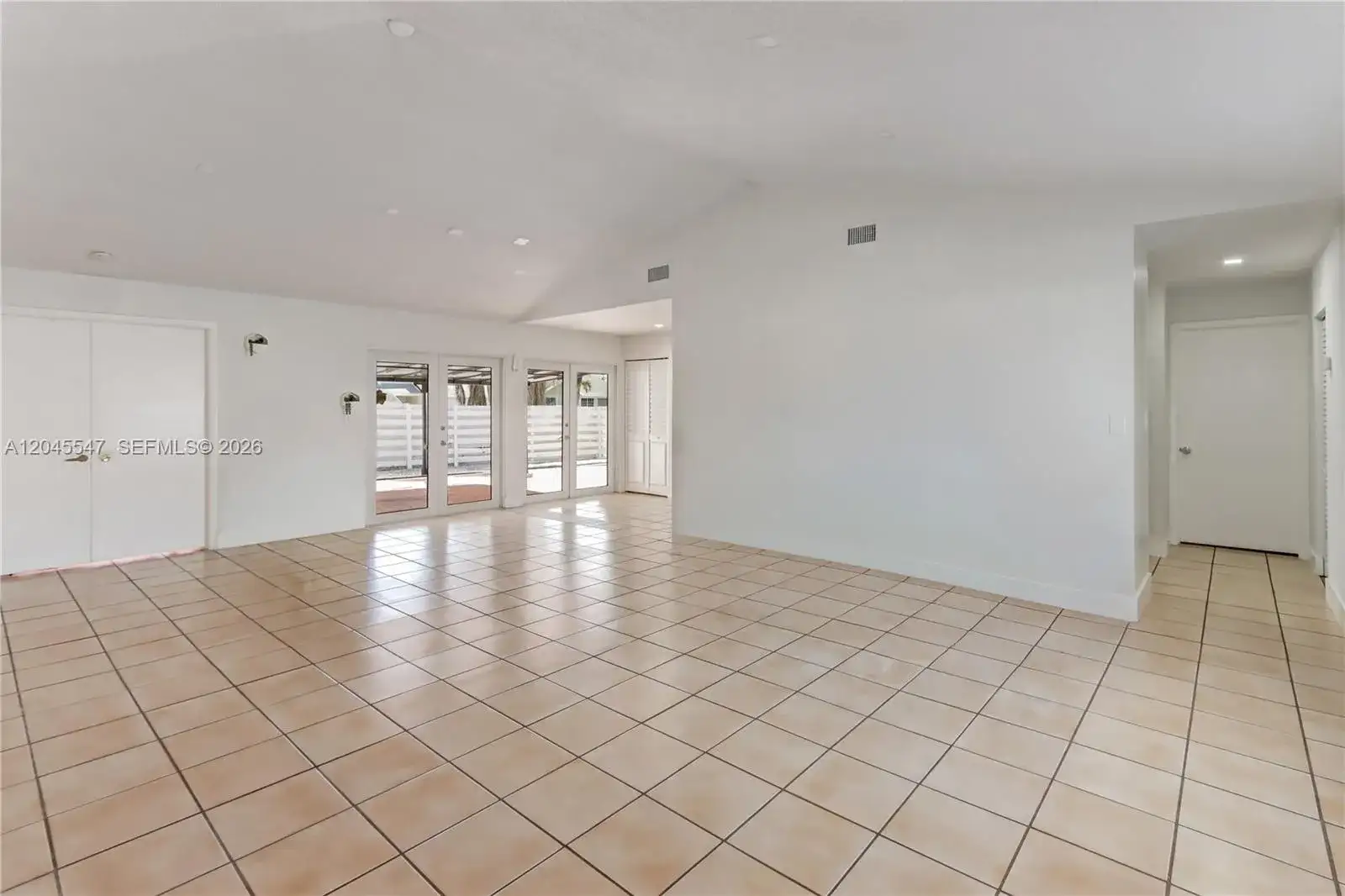 10125 SW 139th Pl, Miami FL 33186 photo 3