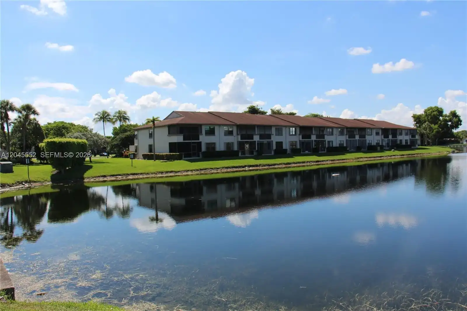 9459 W Mcnab Rd # 215, Tamarac FL 33321